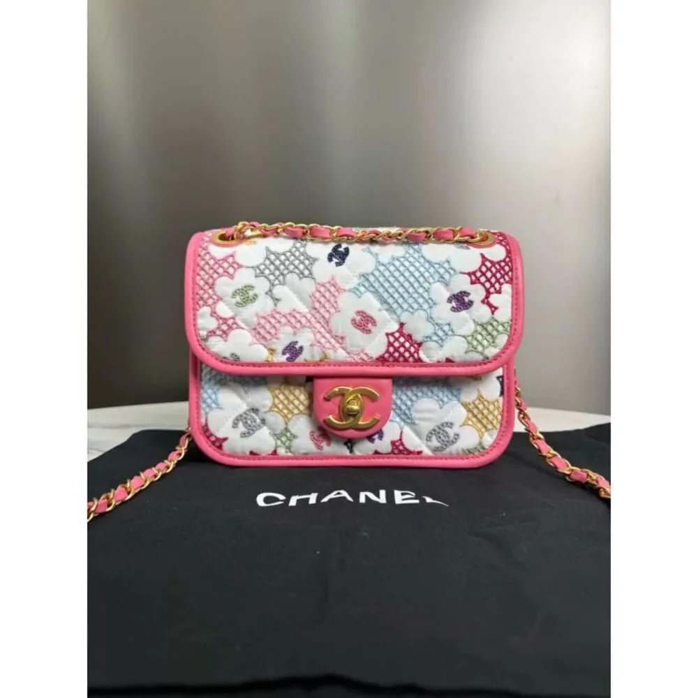 Chanel Women Pre-Loved Bag Very Good Condition